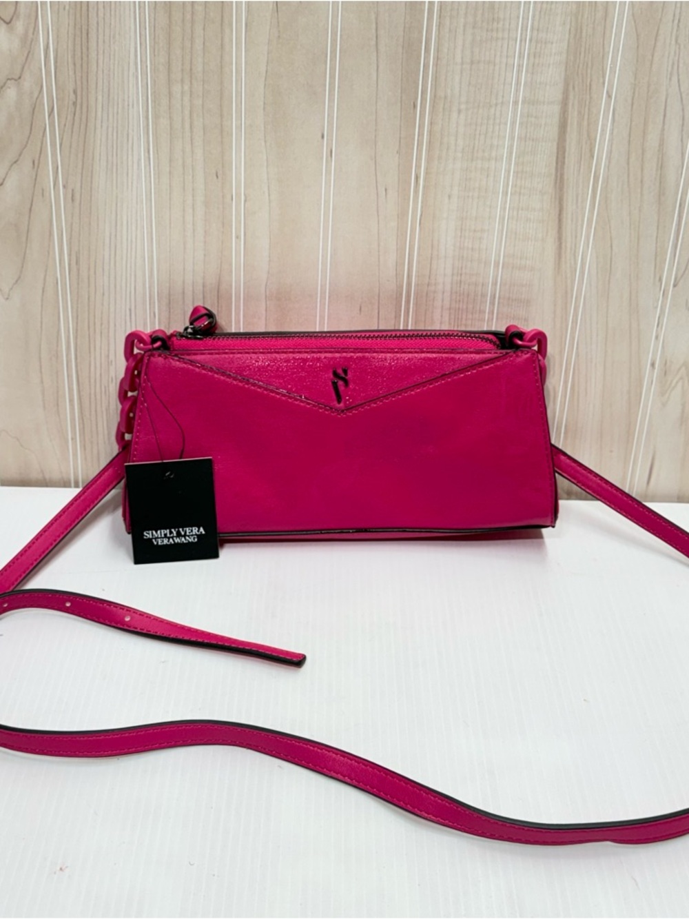 Simply Vera Vera Wang Bright Pink Envelope Crossbody